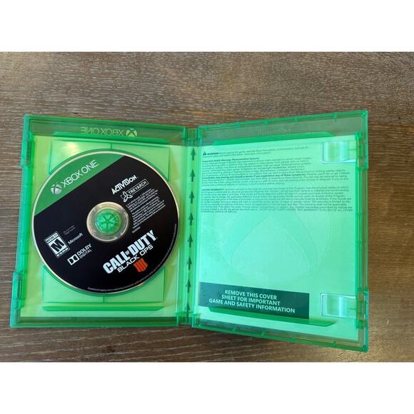 XBOX ONE Call of Duty Black Ops 4 IIII Video Game Gaming - Picture 2 of 3